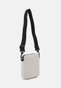 BOSS STORMY ZIP - Torba čez telo - light beige