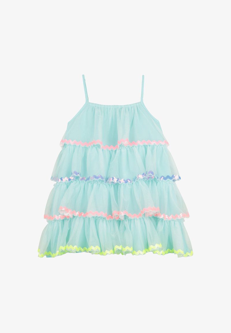 Jasnoniebieska sukienka z tiulu, warstwowa, z różowym, niebieskim i zielonym zygzakowatym obszyciem na każdej warstwie. Konstrukcję uzupełniają ramiączka na ramionach.
