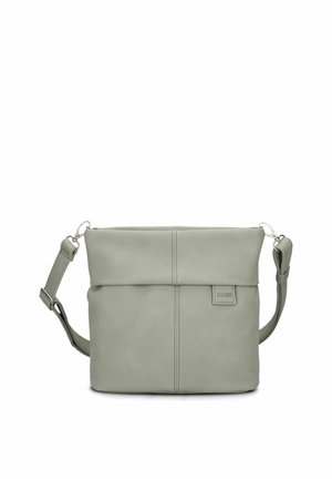 Hellgraue Leder-Crossbody-Tasche mit verstellbarem Riemen, oberem Klappdesign, genähter vertikaler Naht und kleinem Markenschild vorne.