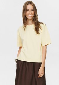 NUCIRRA - T-shirt basic - golden haze