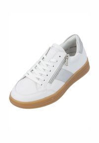 Baskets en cuir blanc avec des accents gris, une fermeture éclair sur le côté et une semelle en gomme texturée. Dotées de lacets robustes et d'un design épuré. Faciles à porter.