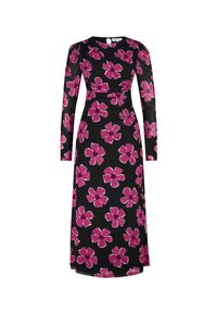  Lange zwarte jurk met roze bloemenpatronen, lange mouwen en een aansluitende taille, gemaakt van een gladde stof met een vloeiende uitstraling.