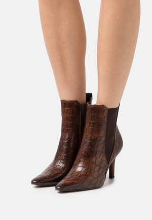 Marco Tozzi Classic ankle boots - cognac