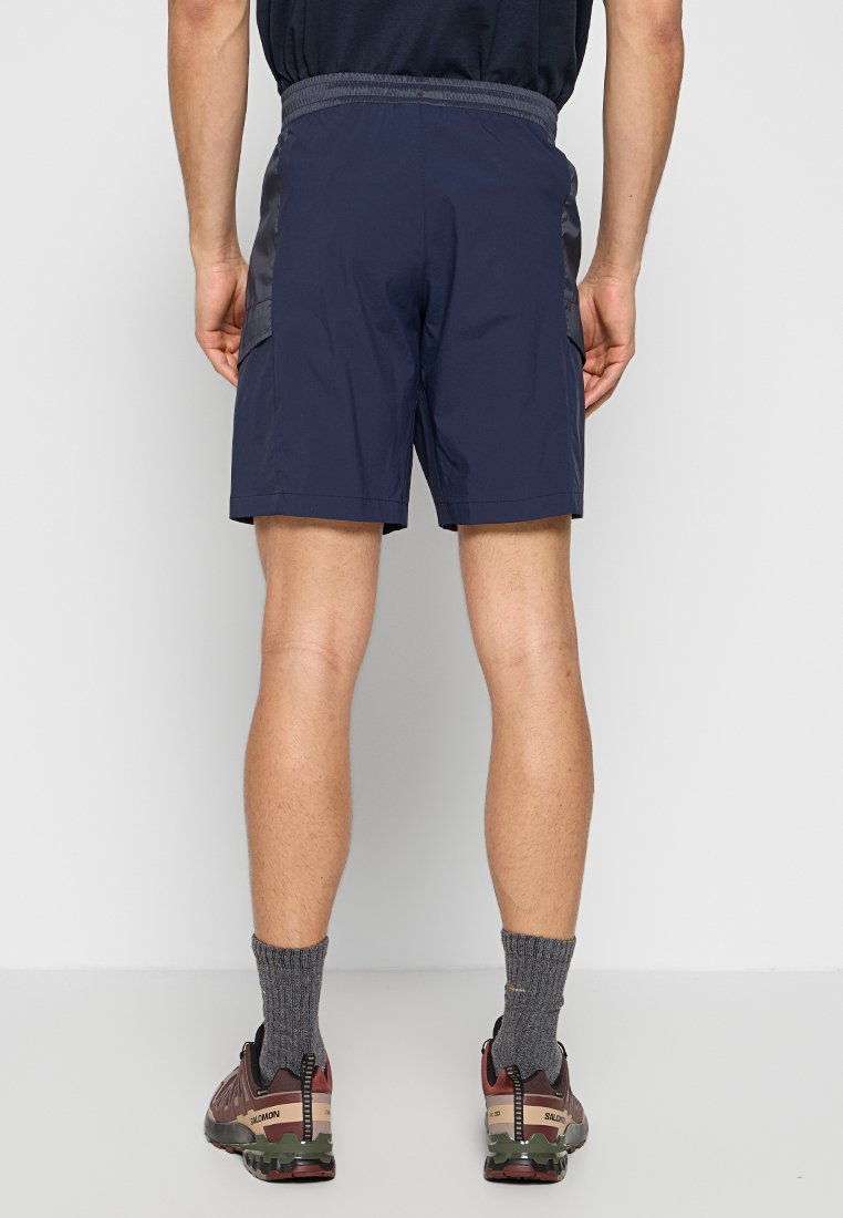 Kurze Sporthose
