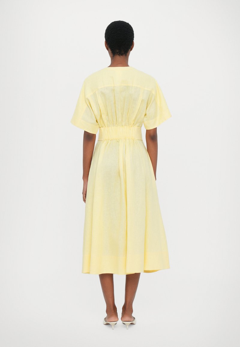 Weekend Max Mara ASSENZI - Shirt dress - giallo/black - Zalando.co.uk