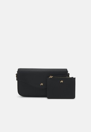 SET - Wallet - black