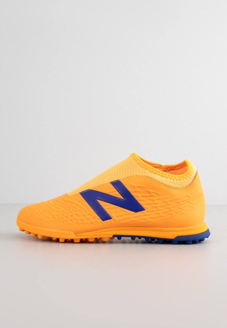 Teniși iarbă artificială AstroTurf