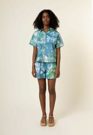 FRNCH Shorts - 602