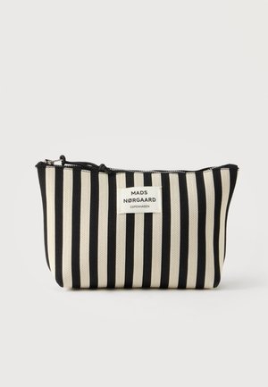 Mads Nørgaard, HOF MAKE UP BAG UNISEX - несесер за тоалетни принадлежности - black/white