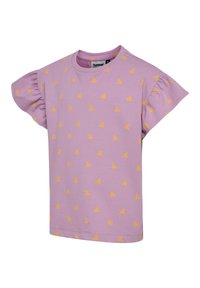 Lilla t-shirt med korte volanger på ærmerne og mønster af gule sommerfugle overalt. Fremstillet af blødt stof med en afslappet pasform.