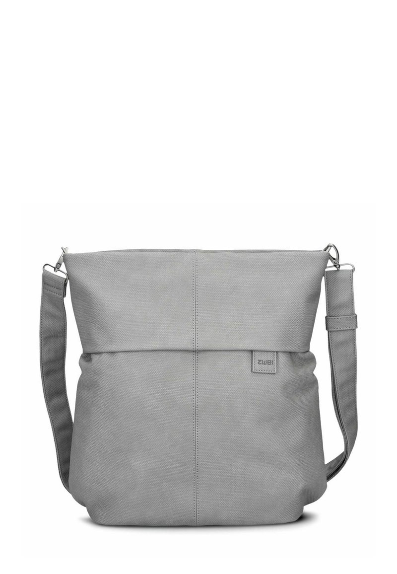 Borsa a spalla sintetica grigia con un design semplice, chiusura con zip, tracolla regolabile e logo in rilievo sul pannello anteriore.
