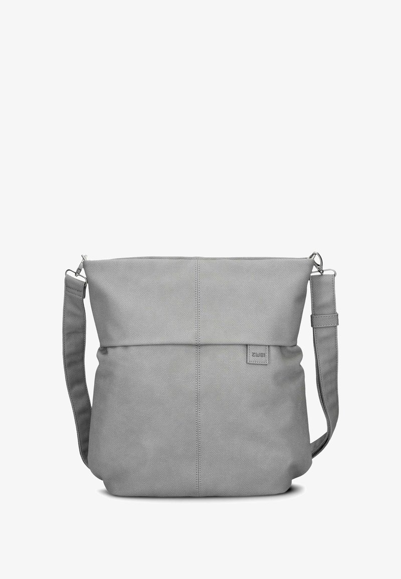 Borsa a spalla sintetica grigia con un design semplice, chiusura con zip, tracolla regolabile e logo in rilievo sul pannello anteriore.