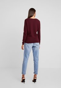 Vero Moda VMCARE STRUCTURE O-NECK GA NOOS - Camisola - port royale