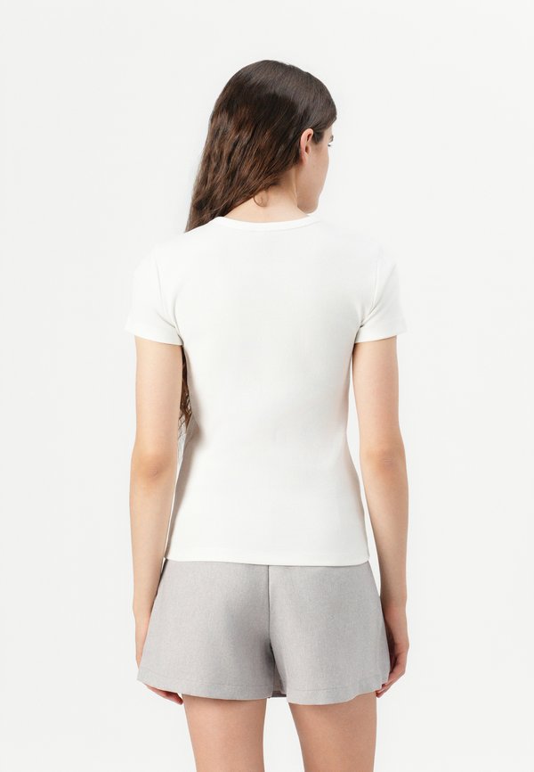 VMBITTY  - Print T-shirt2