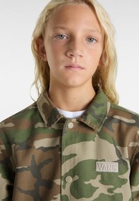 Vans TORREY CANVAS COACH Summer jacket vintage camo