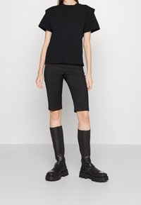 HUGO T-shirts basic - black