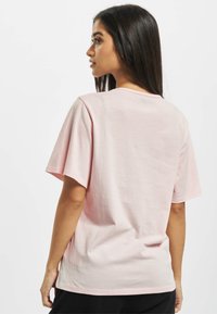 DEF FAITH - T-shirts - rose