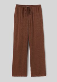Pantalons larges marron en tissu texturé, dotés d'une taille élastique avec cordon de serrage. Pas de motifs ou d'accents visibles.