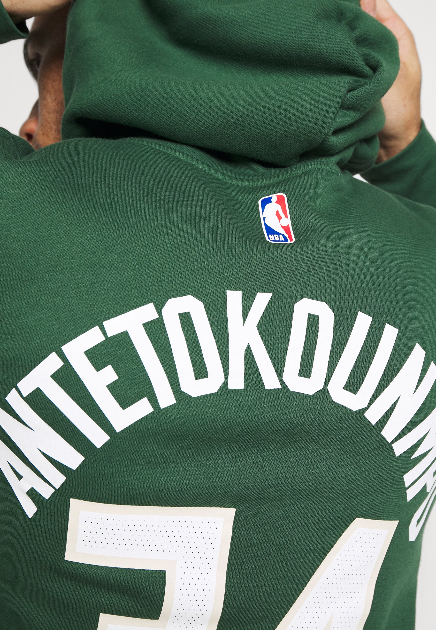 bucks nike sweatshirt