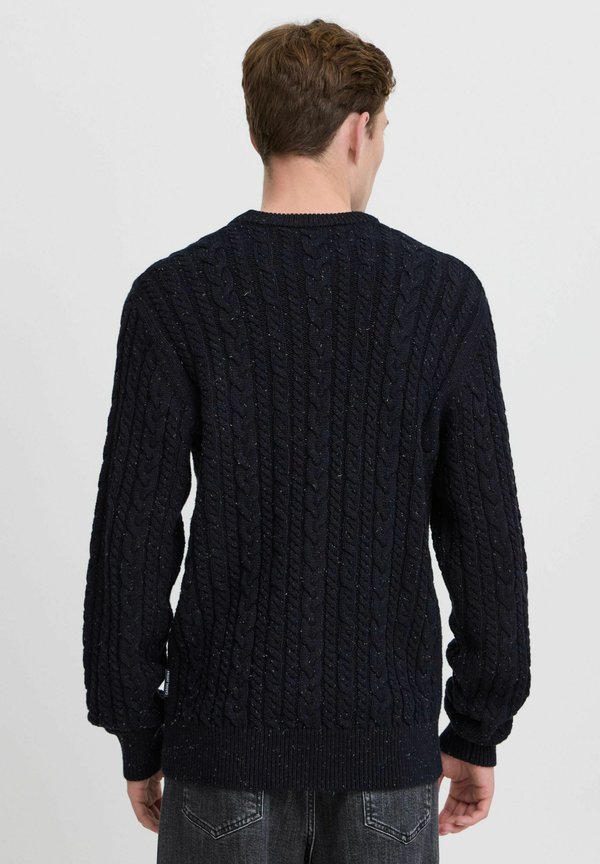 CFKARL CABLE CREW NECK KNIT - Jumper2
