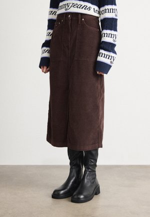 CLAIRE UTILITY SKIRT - Falda acampanada - rich brown
