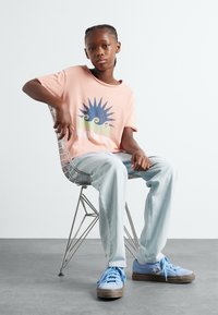 Roxy SAPPHIRE MOONLIGHT - Marškinėliai su spaudiniu - candlelight peach