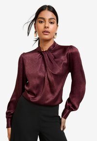 REGULAR FIT - Bluzka