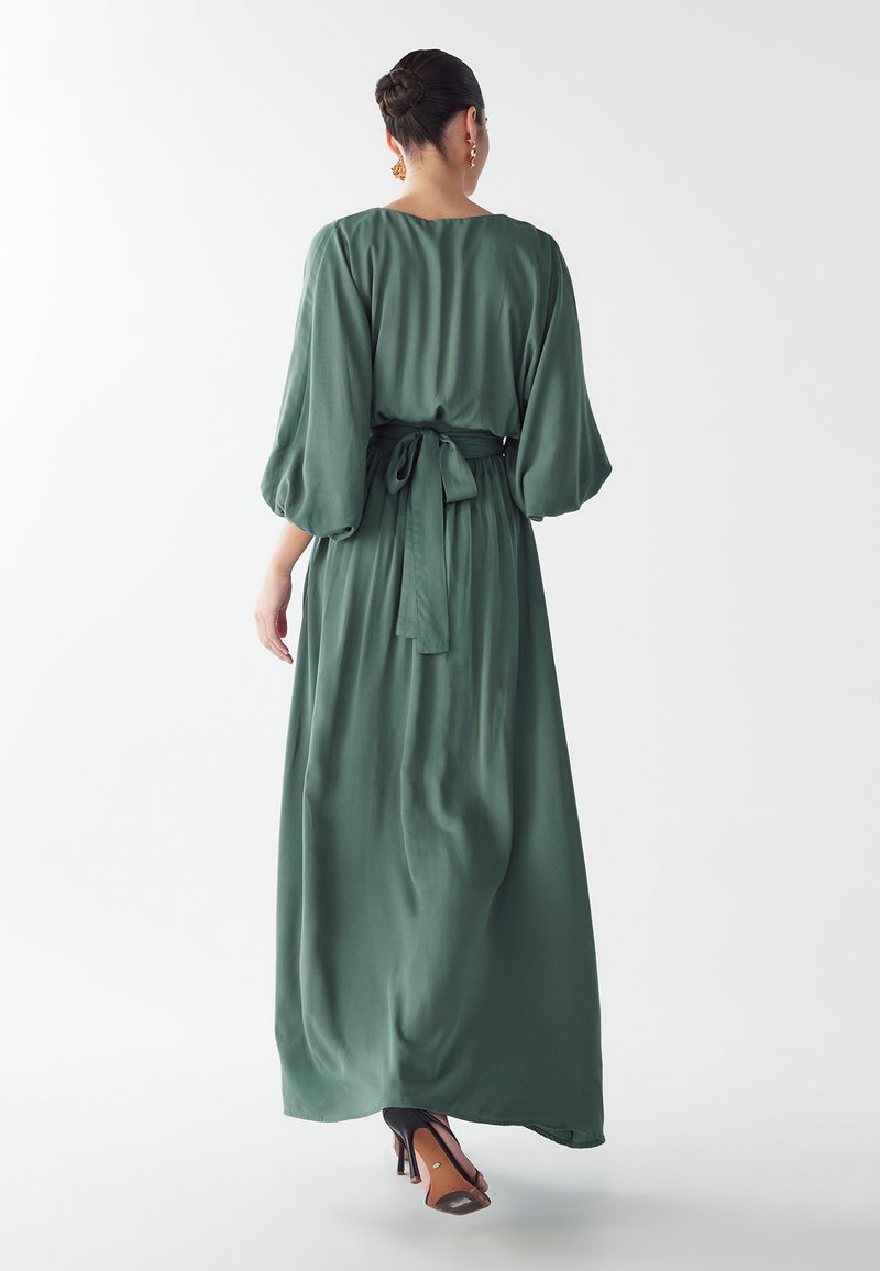 eucalyptus green maxi dress Sierra Sweetheart Maxi Dress main image 0