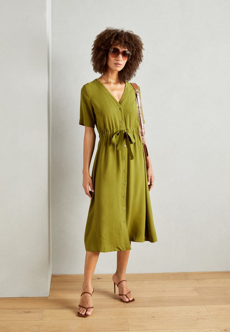 Minimum VIOLAS Shirt dress avocado/light brown Zalando.ie
