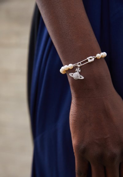 Vivienne Westwood LUCRECE BRACELET - Armbånd - silver-coloured/white