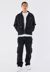 Project X Paris BRUTE WORKWEAR MULTI POCHES - Relaxed fit jeans - noir