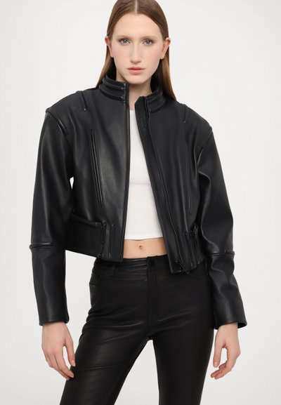 032c HIPPOLYTA GUARDED BIKER JACKET - Lederjacke - black