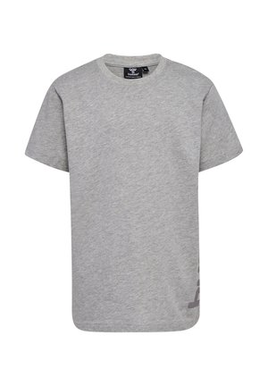 Grå t-shirt med kortærmer lavet af en bomuldsblanding, med en rund halsudskæring og et subtilt grafisk print på den ene side. Blød tekstur.