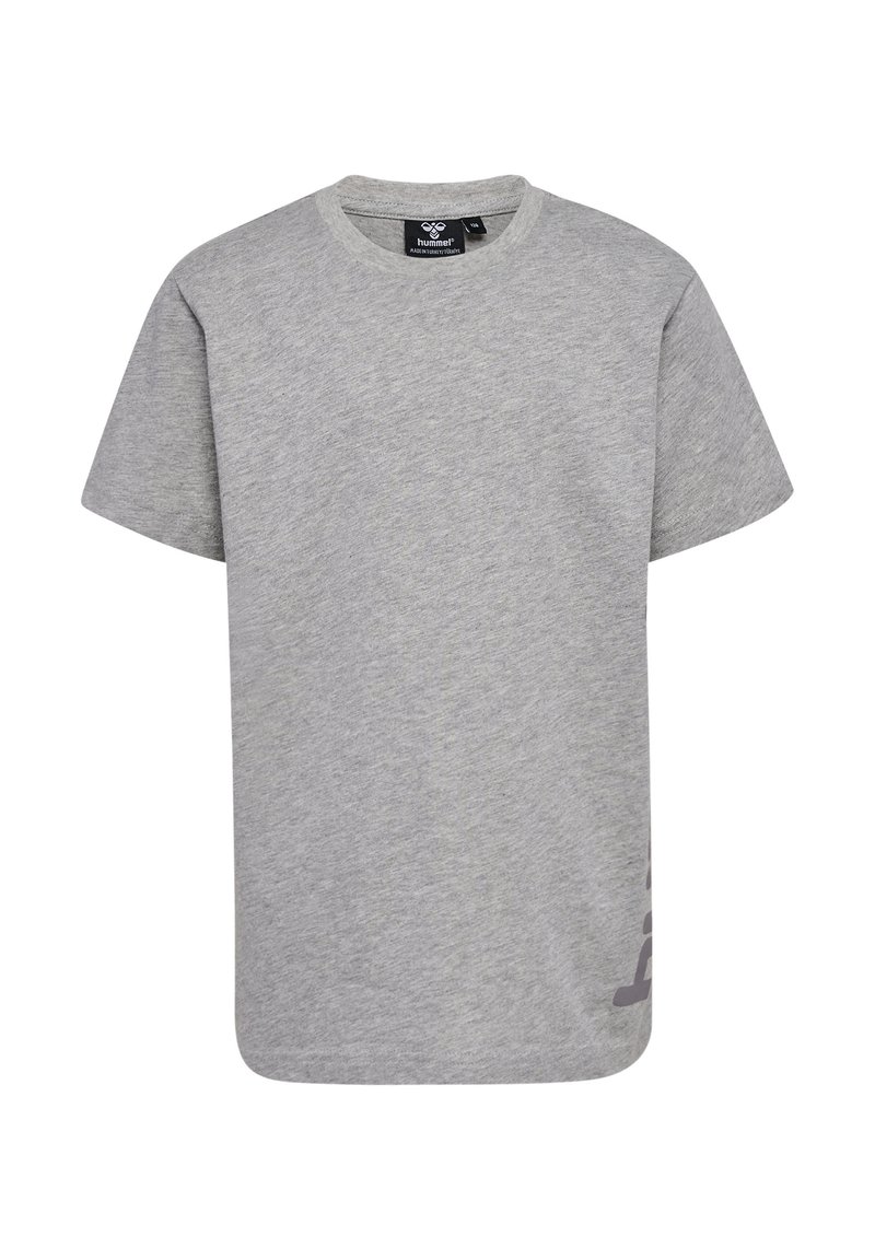 Grå t-shirt med kort ärm i bomullsblandning, med rund halsringning och en subtil grafisk tryck på ena sidan. Mjuk textur.