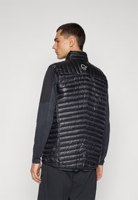 Norrøna TROLLVEGGEN SUPER LIGHT VEST - Bodywarmer - caviar black