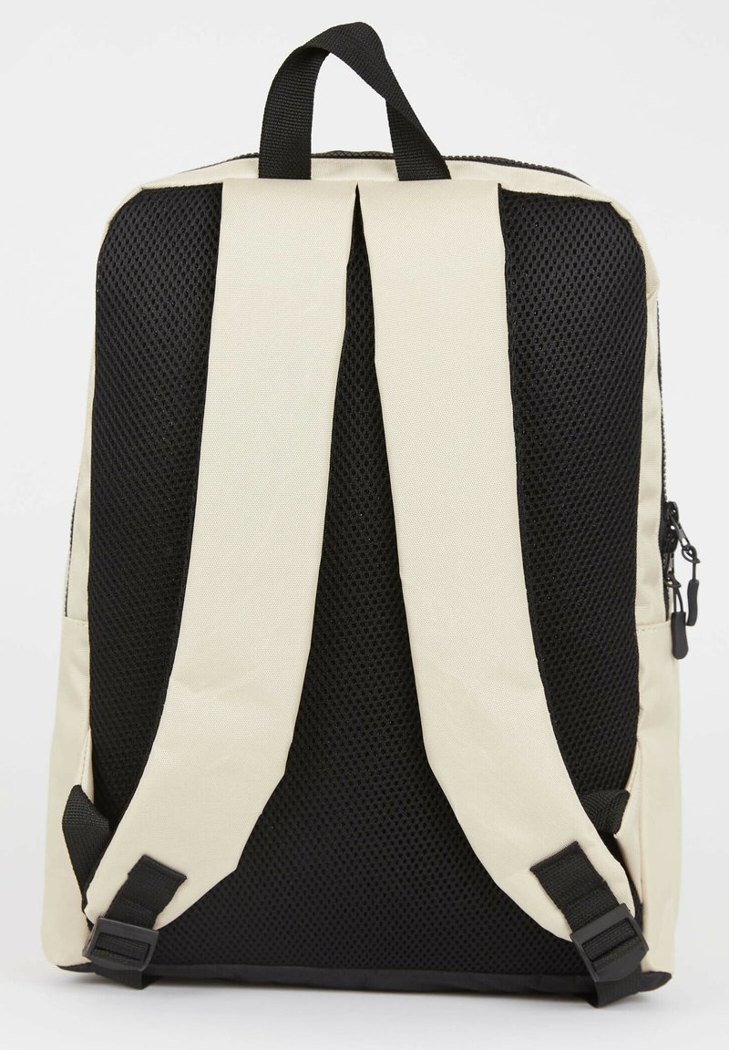 Herren Taschen & Koffer | DeFacto Tagesrucksack beige - BJ85061 Herren Taschen & Koffer | DeFacto Tagesrucksack beige - BJ85061