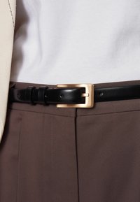 Next REGULAR FIT  - Vöö - black gold