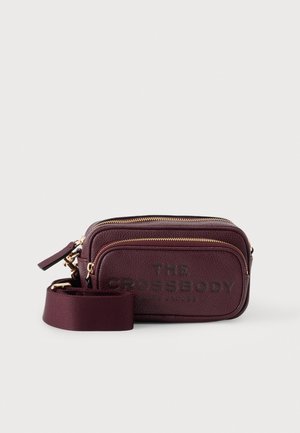 MARC JACOBS, THE CROSSBODY - Чанта за носене през рамо - bordeauz