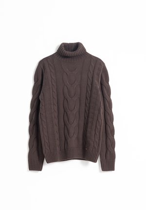 Suéter de cuello alto de punto trenzado marrón, con puños y dobladillo de canalé, patrones texturizados por todo el suéter y una tela suave y gruesa.