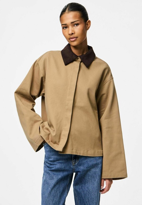 PCFEMBA - Jeansjacke - silver mink