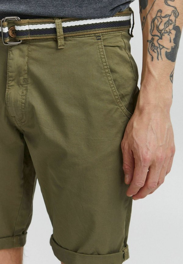 BHBRUNO REGULAR FIT - Shorts - martini olive3