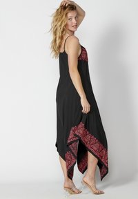 Koroshi SUMMER HIGH - Maxi šaty - black