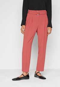 BOSS TAPIAH - Nohavice - red