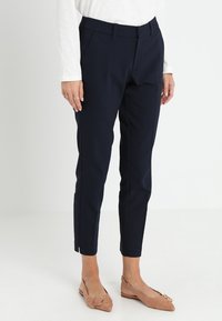 s.Oliver SHAPE ANKLE - Trousers - navy