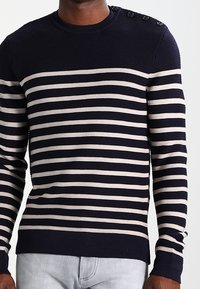 Pier One Stickad tröja - dark blue