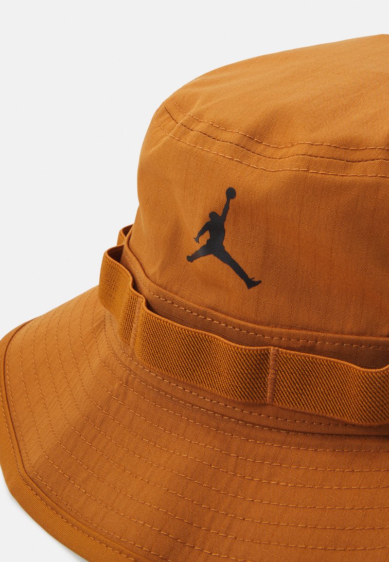 Desert Bronze Bob Jordan Orange Jordan APEX BUCKET JUMPMAN Hat