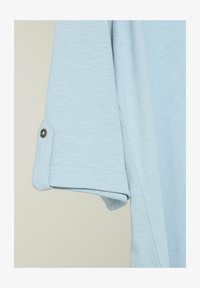 Ei valittu, light blue