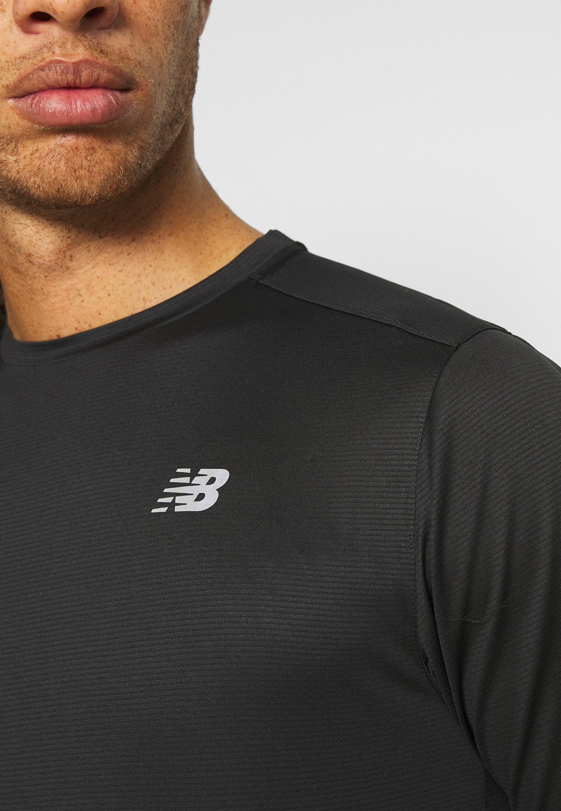 printed accelerate short sleeve