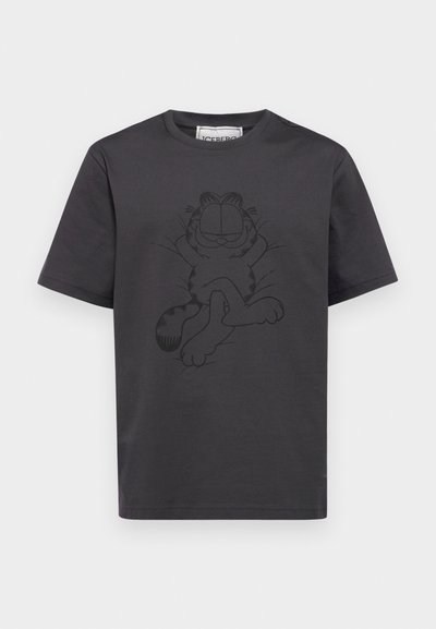 Black cotton t-shirt featuring a printed graphic of a reclining cat. Short sleeves and a crew neck design. Soft texture and relaxed fit.