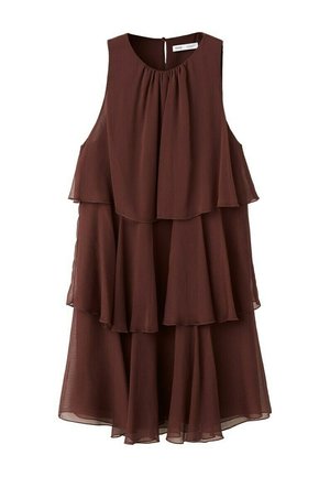 Vestido marrón sin mangas de chiffon en capas con escote redondo y cierre de botones en la espalda, con volantes fluidos y en capas.